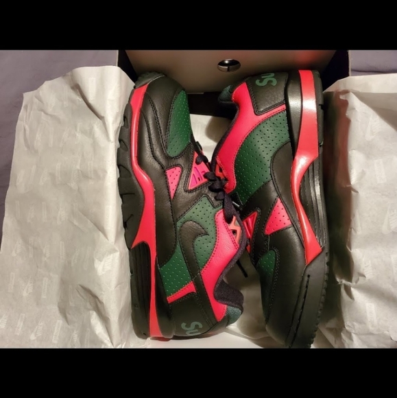 Nike Air Cross Trainer Low SUPREME 11.5 - Picture 3 of 5